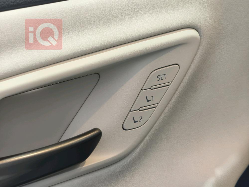 تويوتا كراون